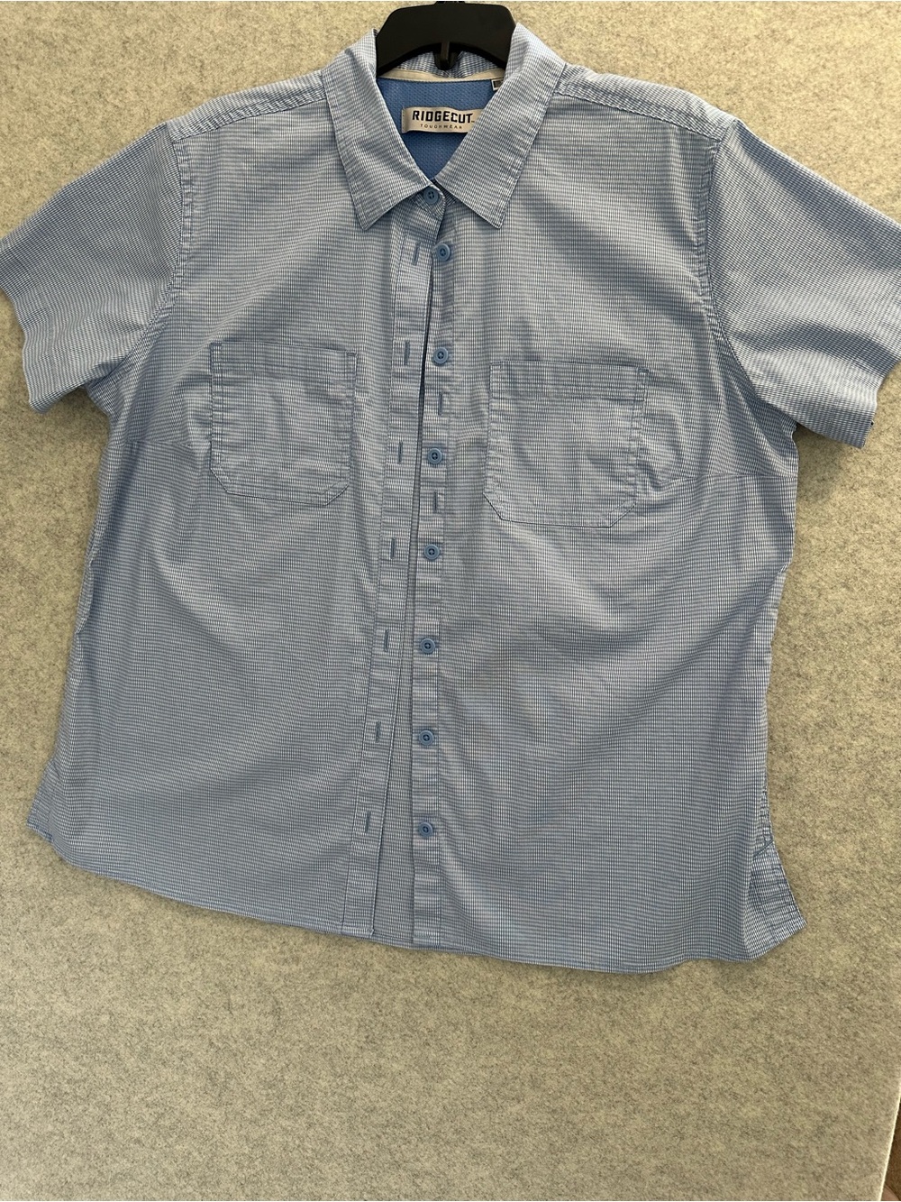 Women’s Ridgecut Short-Sleeve Button-Up Shirt